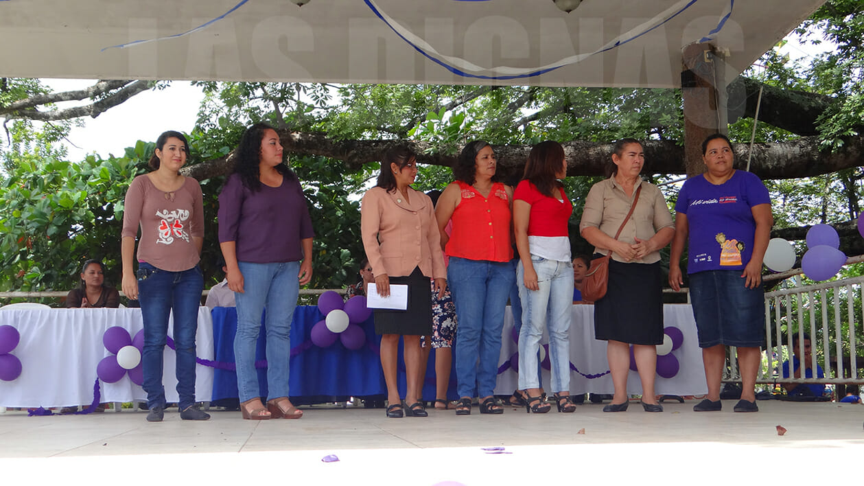 JURAMENTACION DE ASOCIACION DE MUJERES DE MERCEDES UMAÑA, ASMU I  2016