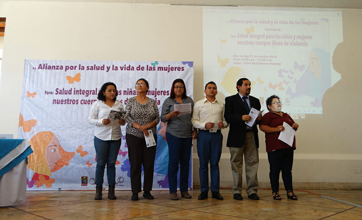 FORO: SALUD INTEGRAL PARA LAS NIÑAS Y MUJERES, NUESTRO CUERPOS LIBRES DE VIOLENCIA I 11.10.2016